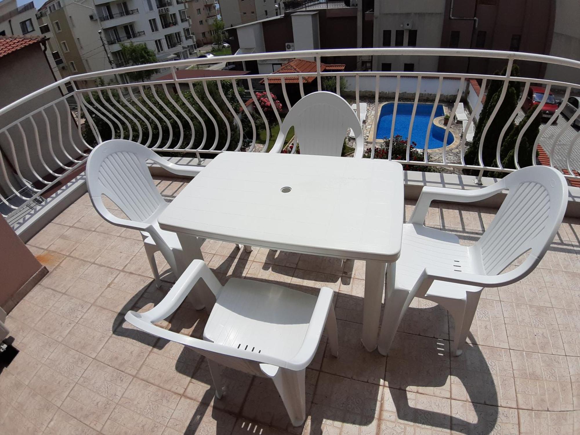 Guest Rooms Deva Burgas Екстер'єр фото